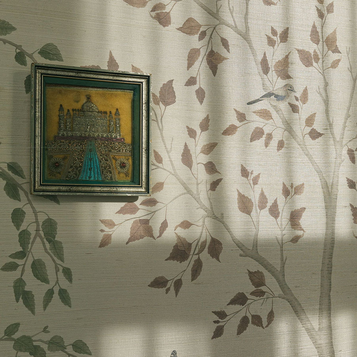 Seasonal Woods in Oat Natural Grasscloth by Cole & Son, 120/6019G, room setting