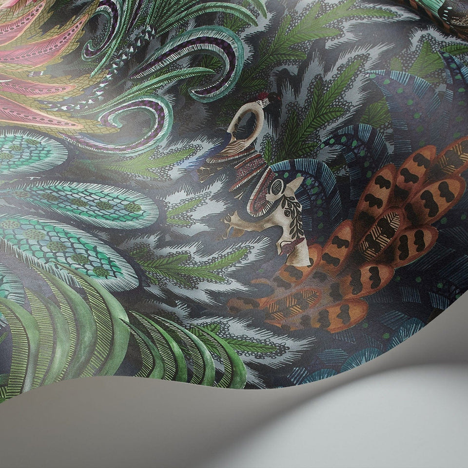 Singita wallpaper by Cole & Son in Viridian Multi, surface detail