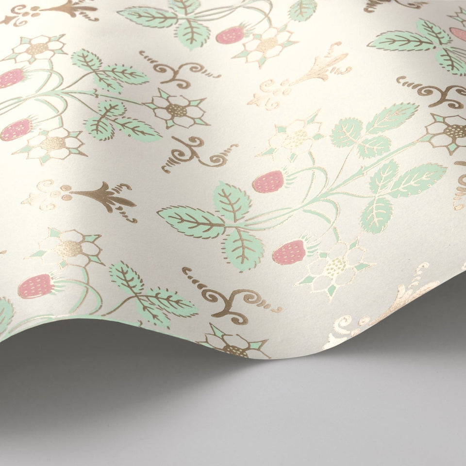 Strawberry wallpaper by Cole & Son in Blush & Mint on Pastel, surface detail