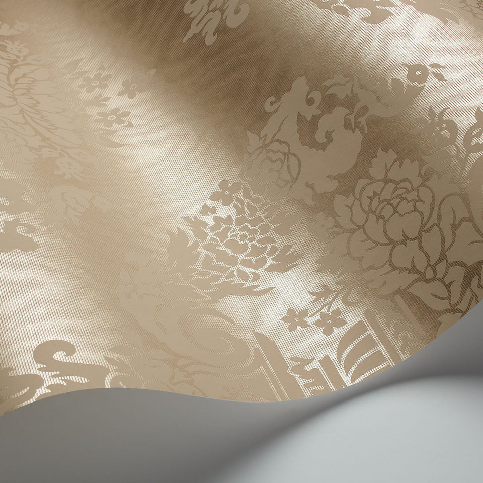 Sudbury wallpaper by Cole & Son in Dark Linen, surface detail