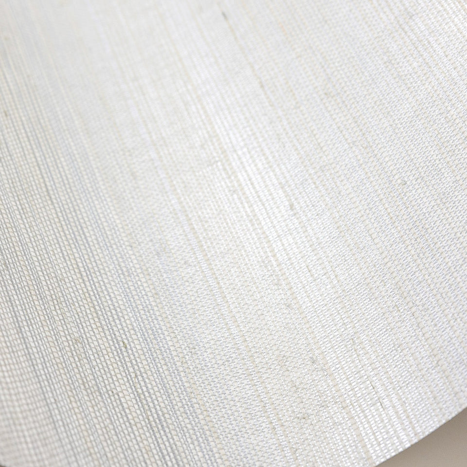 Textures Grasscloth wallpaper by Cole & Son in Shimmer, texture detail