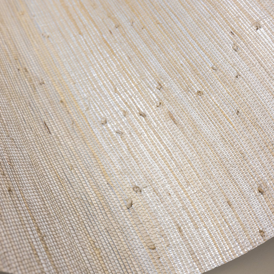 Textures Grasscloth wallpaper by Cole & Son in Natural Shimmer, texture detail