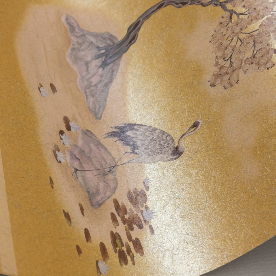 Tile Toile Gilded wallpaper by Cole & Son in Gilded Autumnal, metallic surface detail
