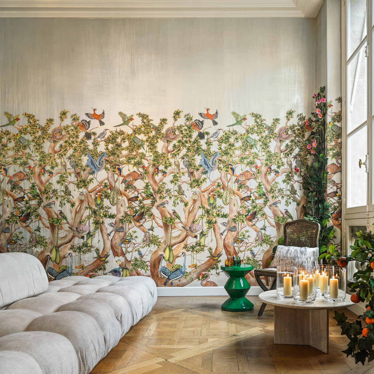Tree of Life Platinum wallpaper by Cole & Son, room setting