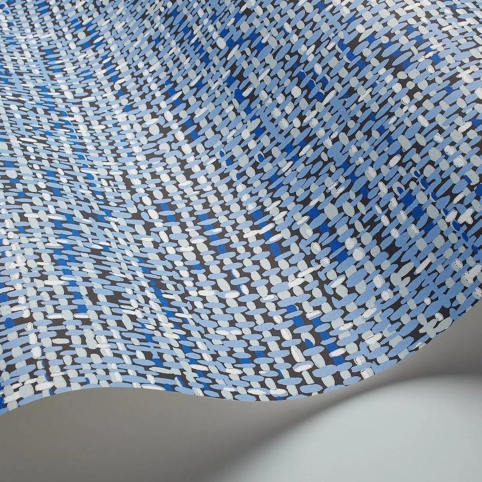 Tweed wallpaper by Cole & Son in Hyacinth Blue & White on Charcoal, curved wallpaper detail
