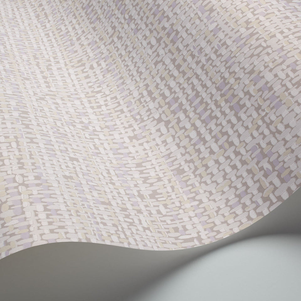 Tweed wallpaper by Cole & Son in Shell & Lilac on Mink, curved wallpaper detail