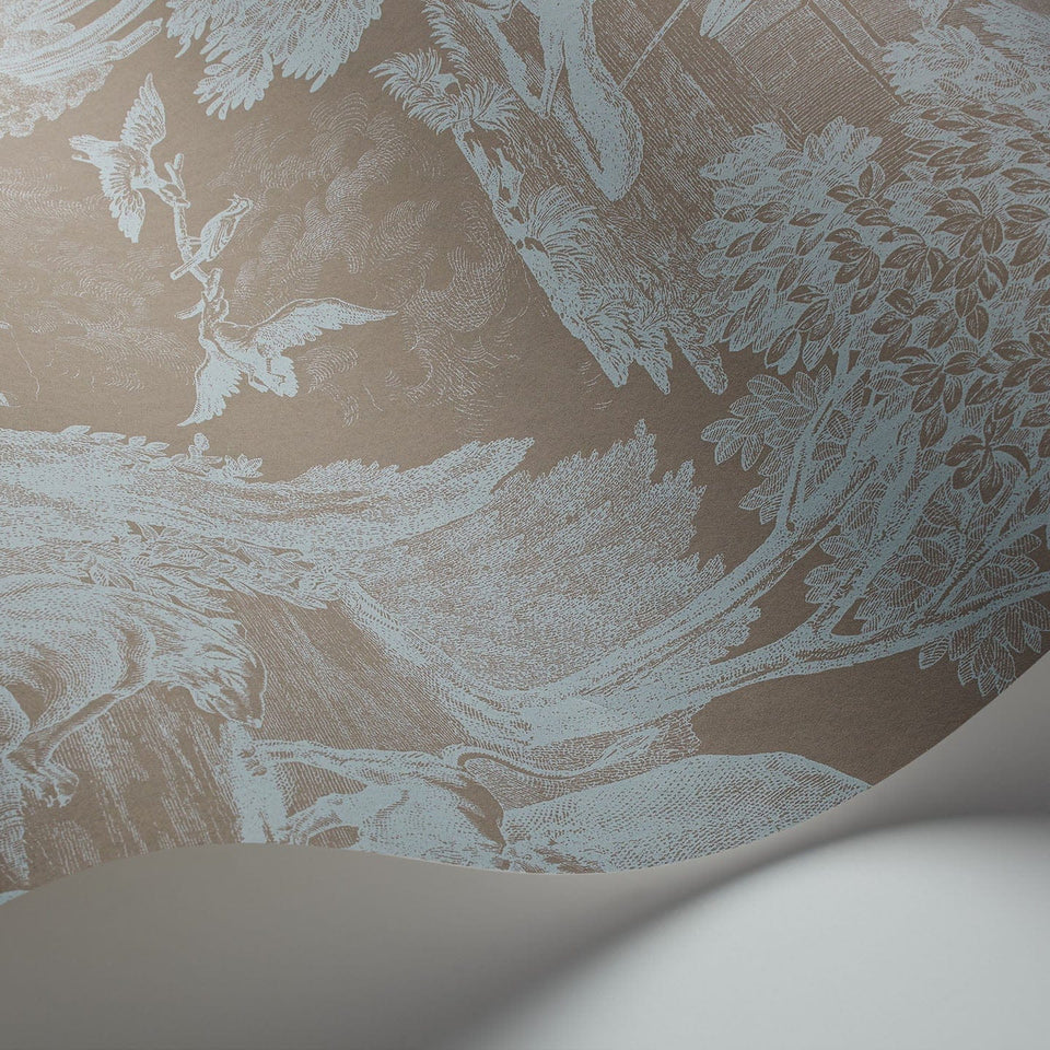 Versailles wallpaper by Cole & Son in Seafoam on Soot, curved wallpaper detail