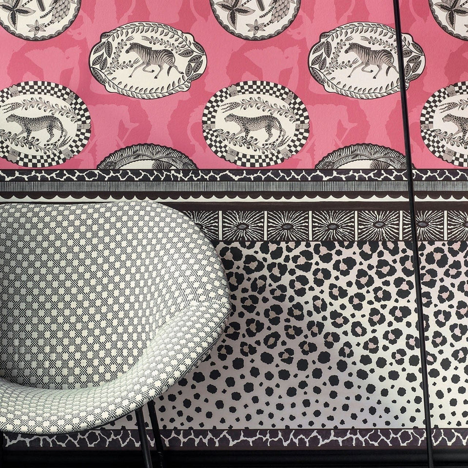 Cole & Son Zulu Border in Linen & Black — room setting, border shown with coordinating wallpaper