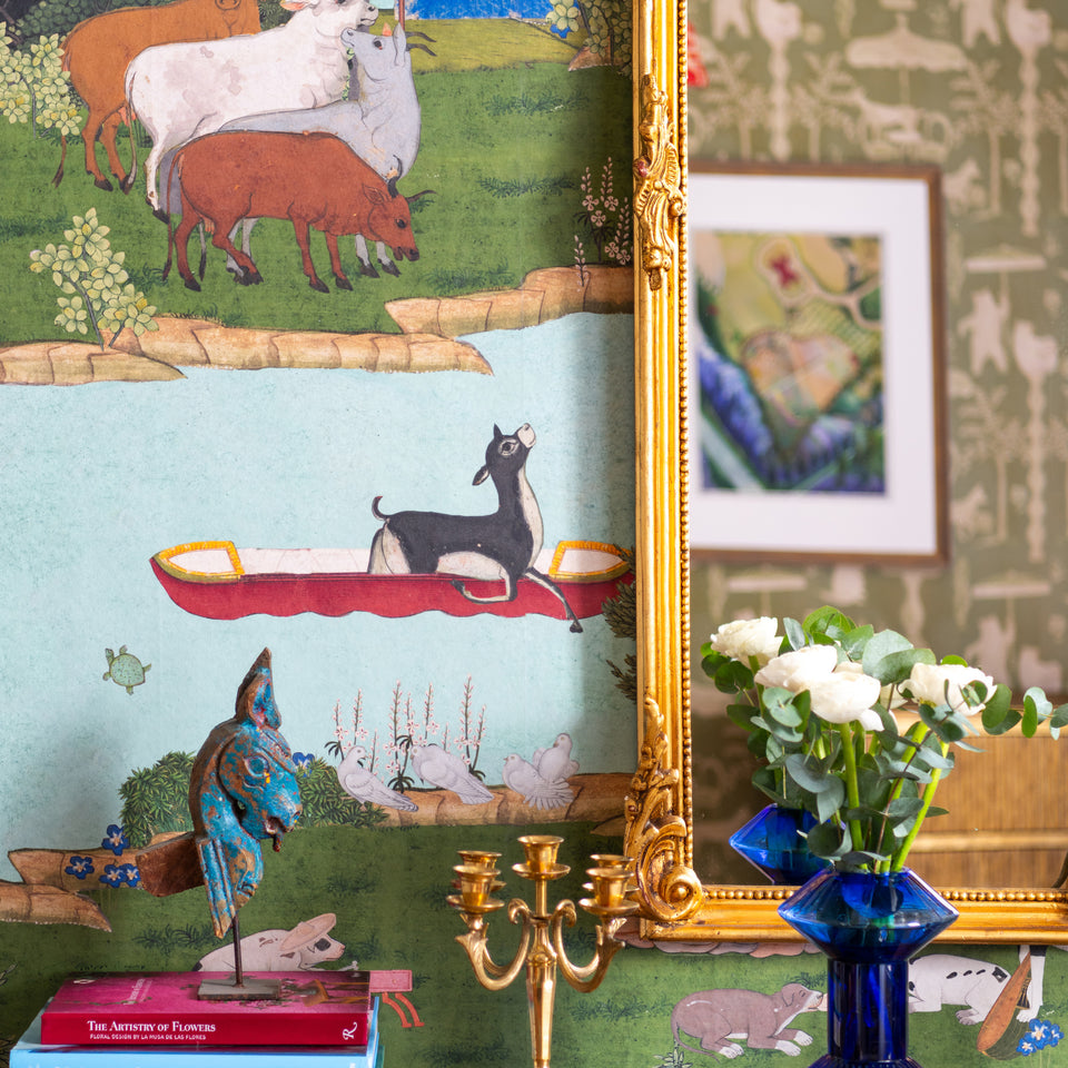 Corvin wallpaper by MINDTHEGAP, close-up in a styled interior.