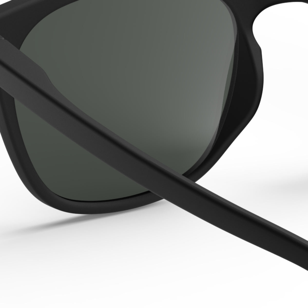 IZIPIZI #E Sunglass Readers – Black, interior frame view