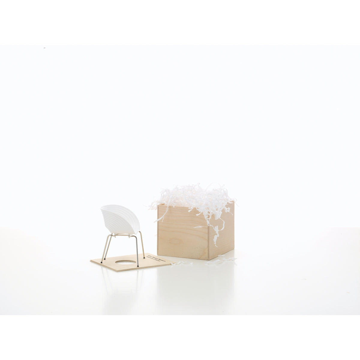 Miniature Tom Vac Chair by Ron Arad for Vitra, 1:6-scale collectible model shown with its presentation box
