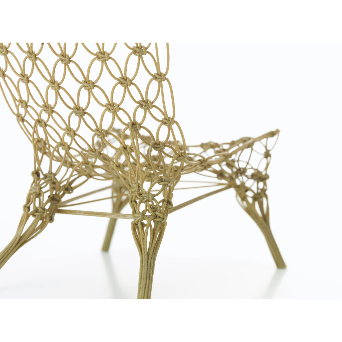 Miniature Knotted Chair by Wanders for Vitra, detail view