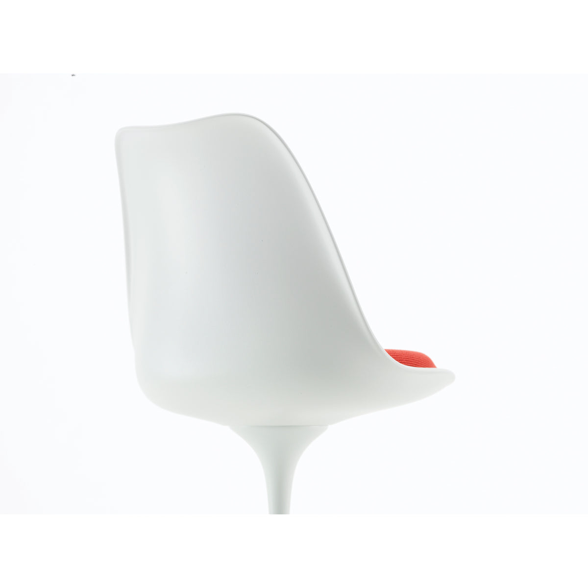 Miniature Saarinen Tulip Chair by Saarinen for Vitra, detail view