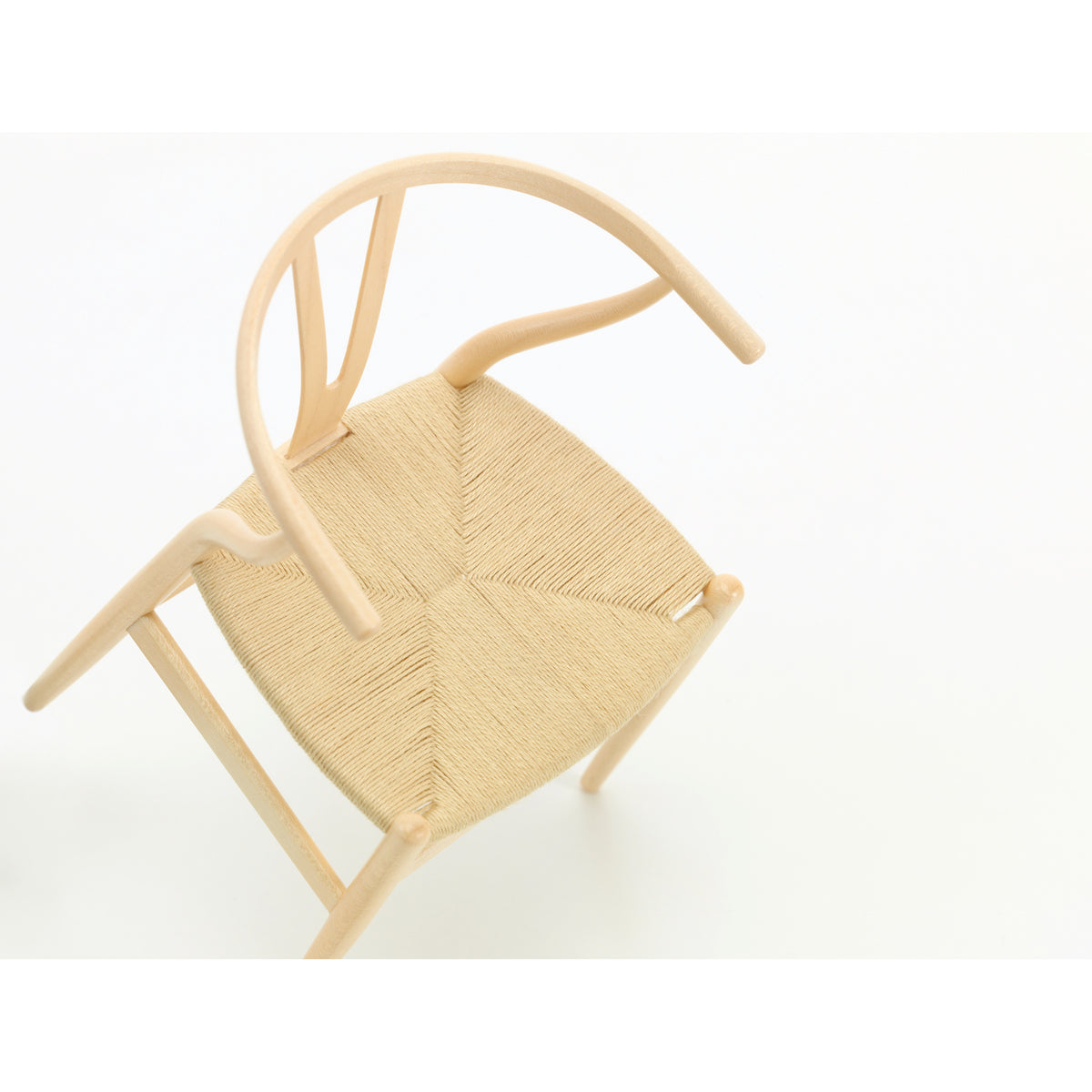 Miniature Y-Chair by Wegner for Vitra, detail view