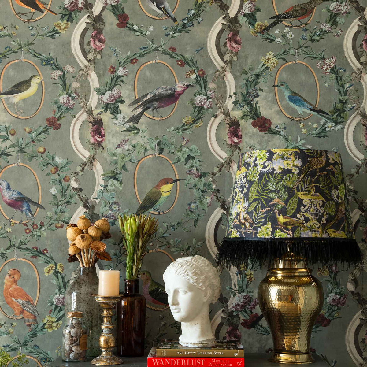 Countesse's Aviarium Wallpaper by MINDTHEGAP