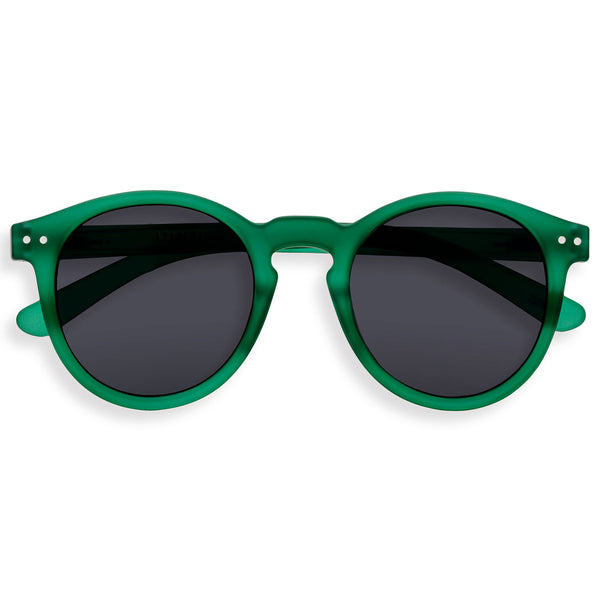 Shades of Green: A Guide to Emerald-Colored Eyewear - The Manual