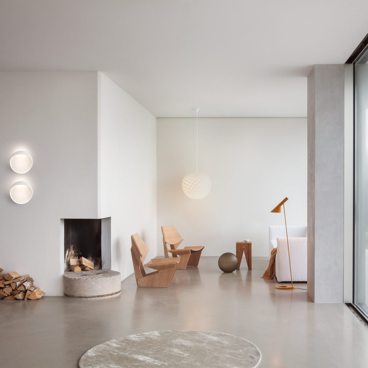 AJ Floor Lamp by Louis Poulsen