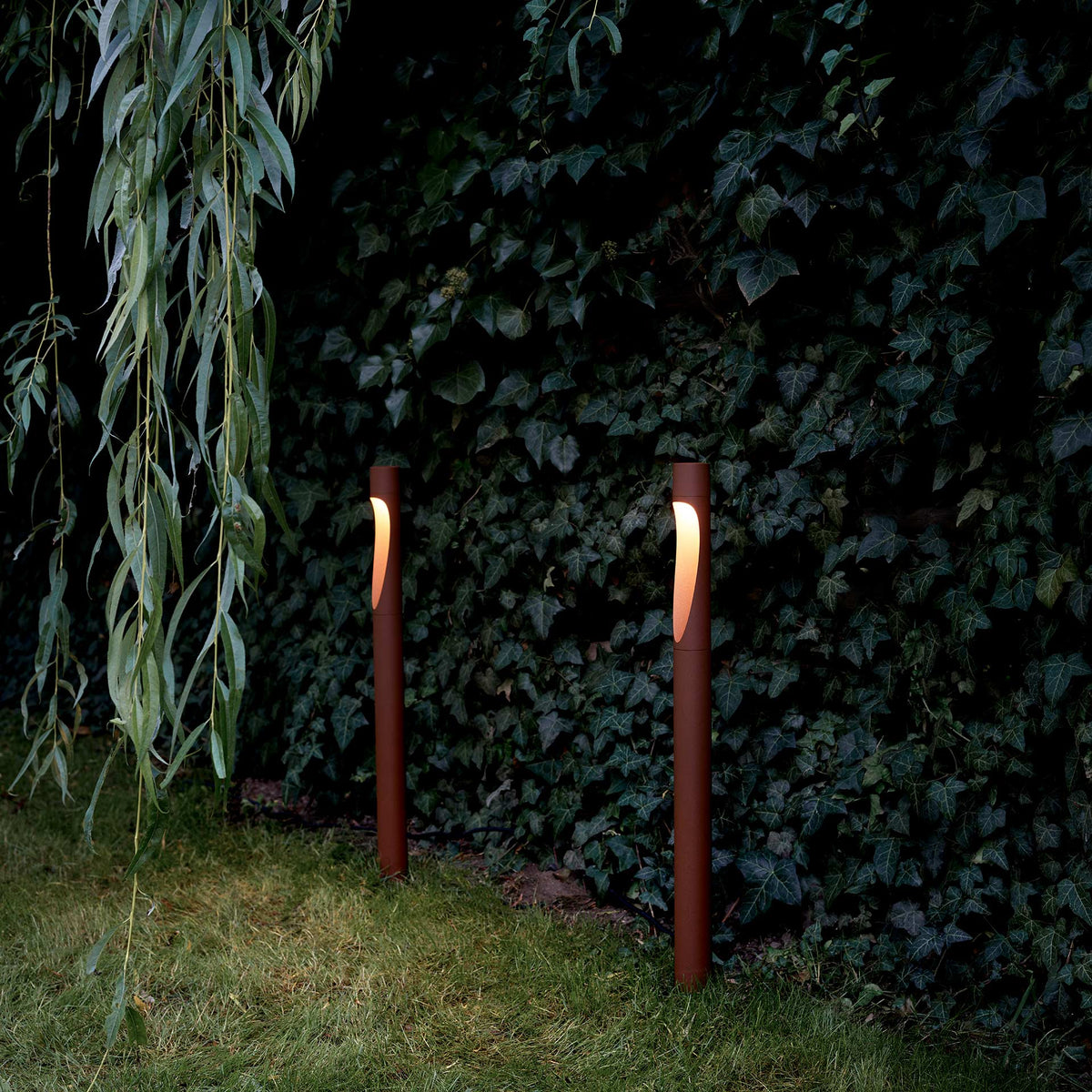 Flindt Garden Corten Bollard by Louis Poulsen