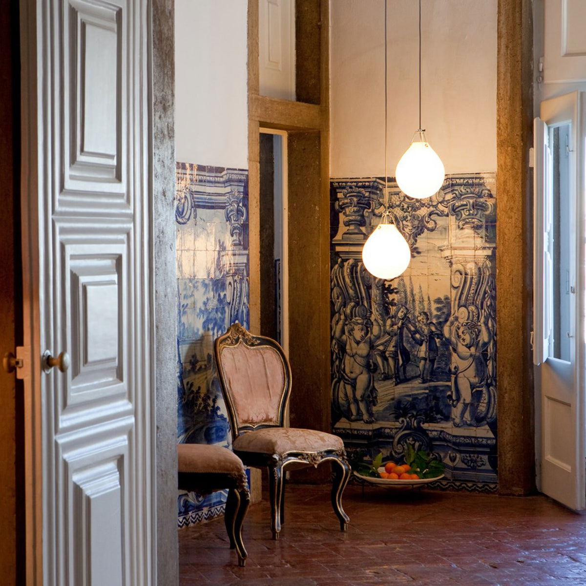 Moser Pendant by Louis Poulsen
