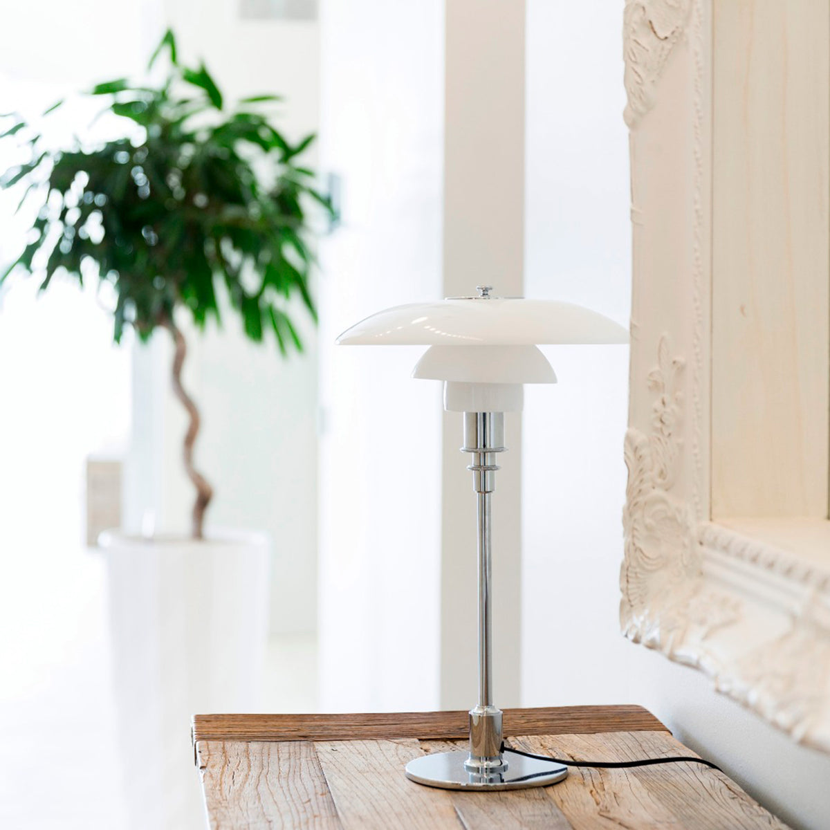 PH 2/1 Table Lamp by Louis Poulsen