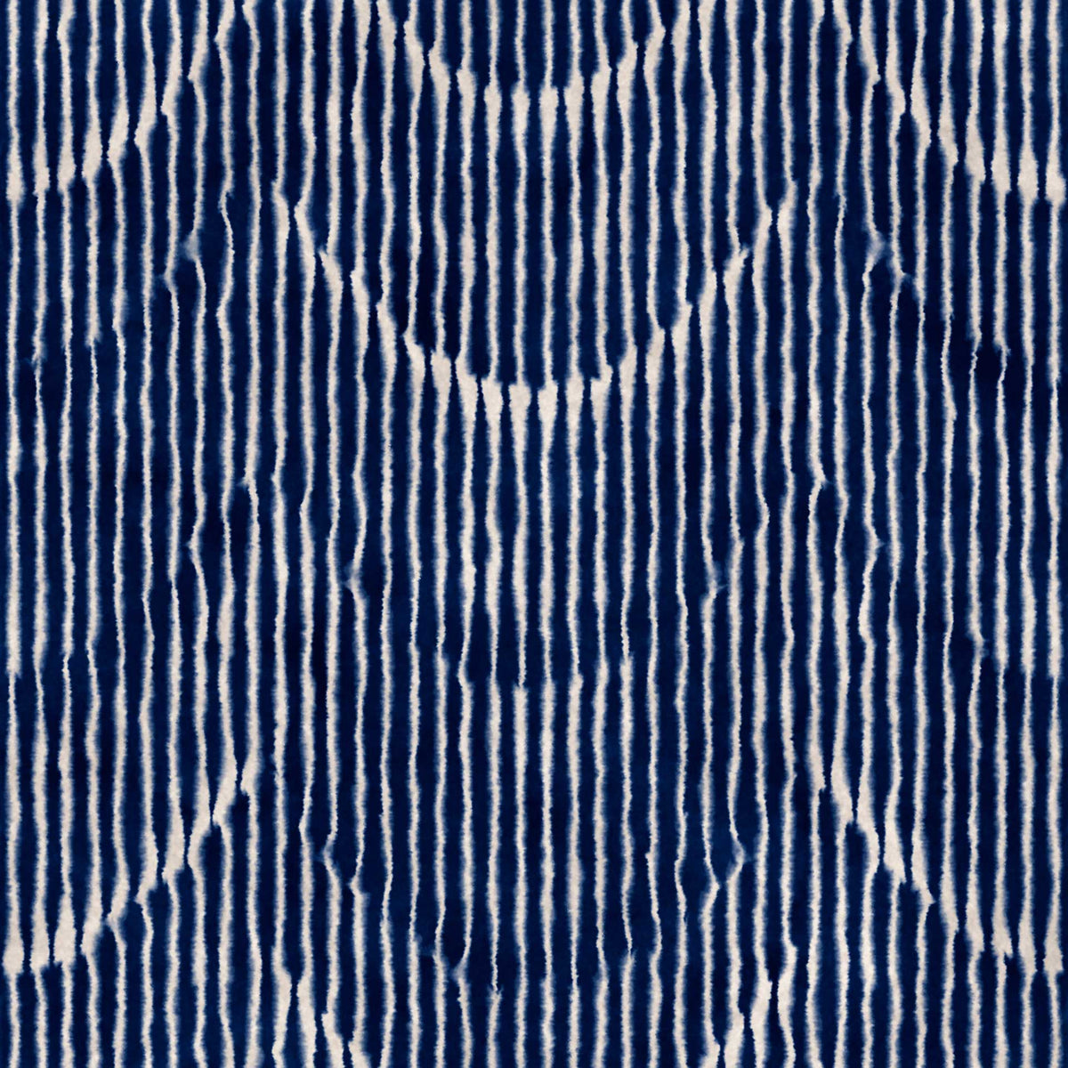 Moving Waves Wallpaper by MINDTHEGAP