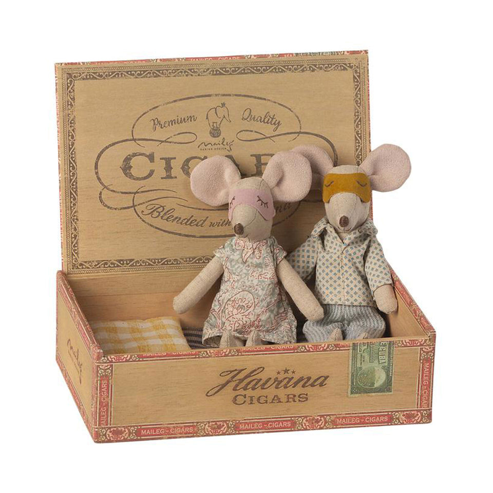 Mum and Dad Mice in Cigar Box by Maileg