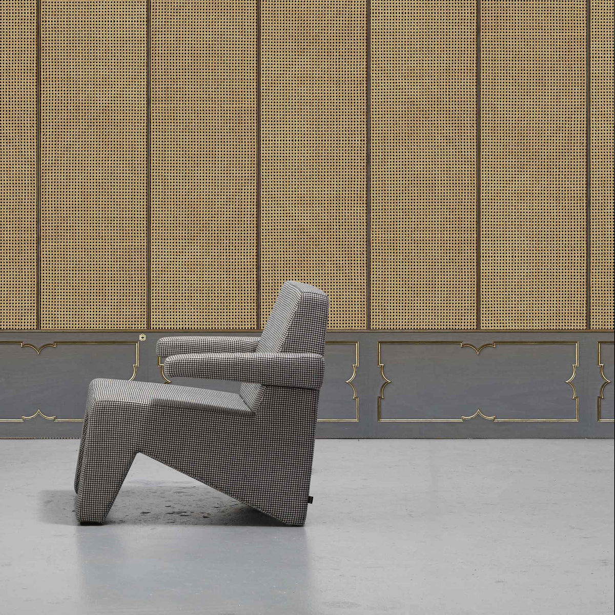 Wainscoting Cane MRV Webbing Wallpaper by Studio Roderick Vos + NLXL
