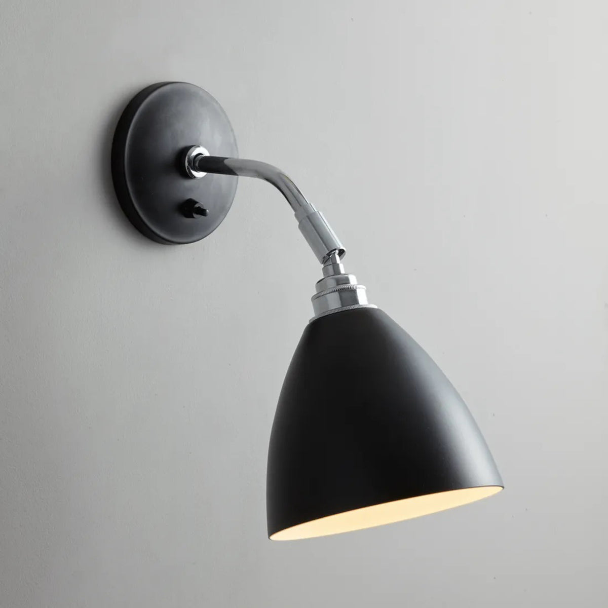 Task Short Wall Light by Original BTC