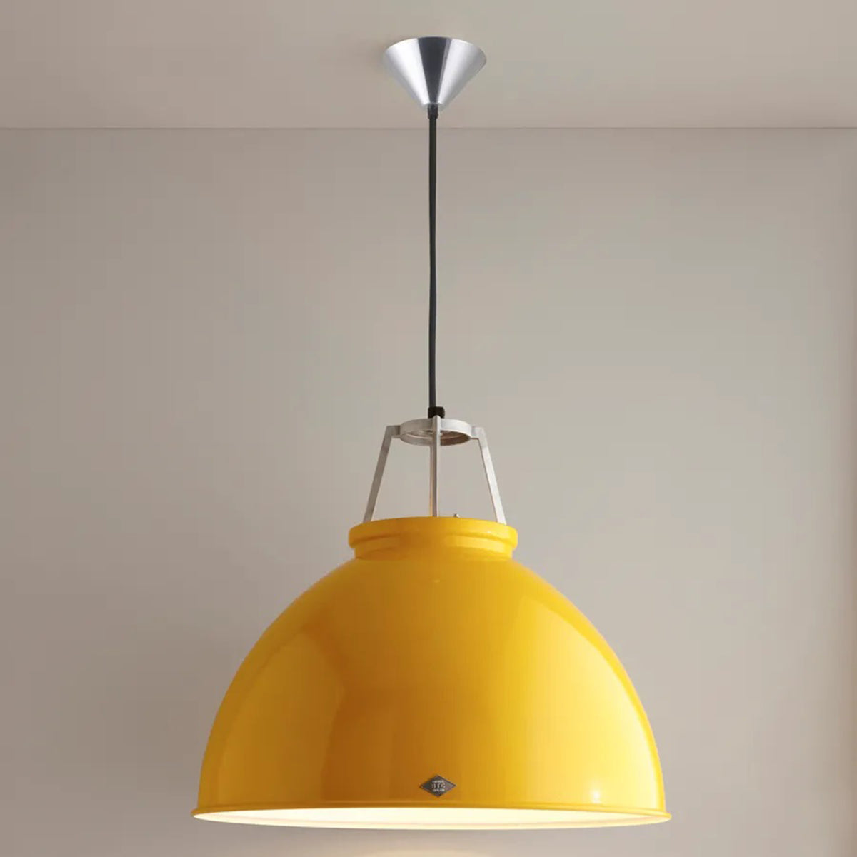 Titan Size 5 Pendant Light by Original BTC