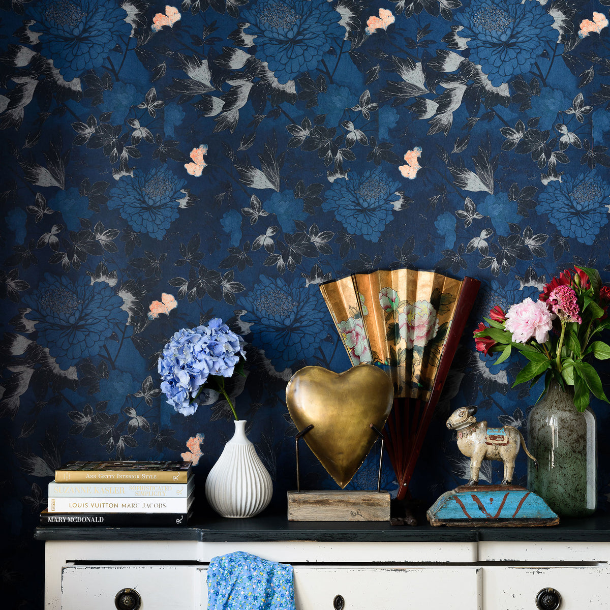 The Cantonese Garden Wallpaper by MIND THE GAP