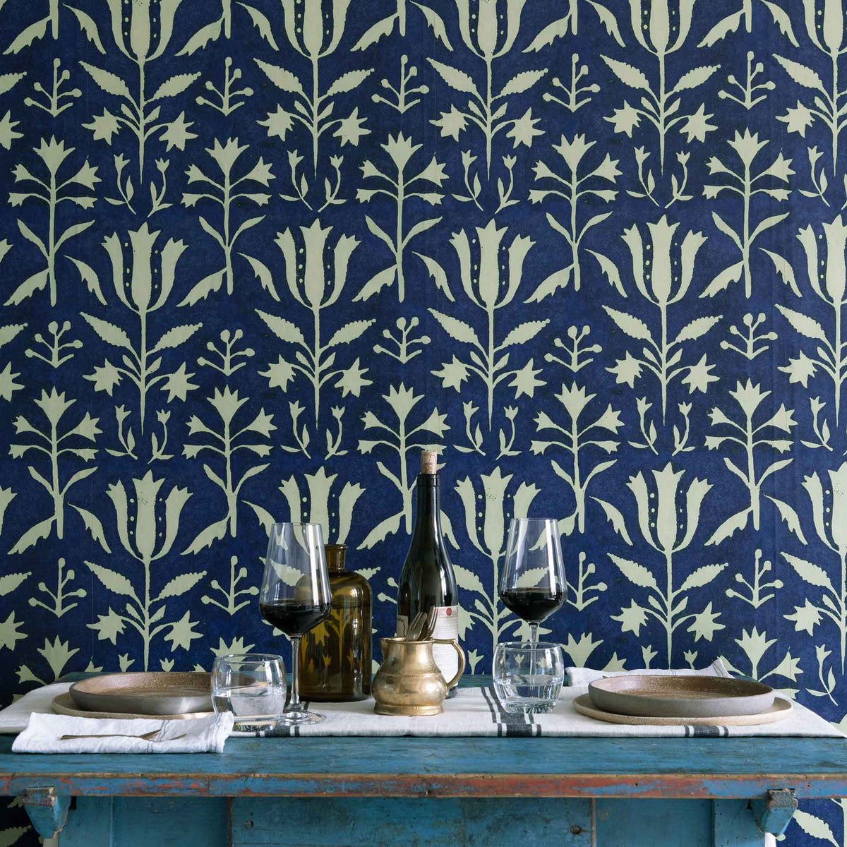 Tulipan Wallpaper by MINDTHEGAP