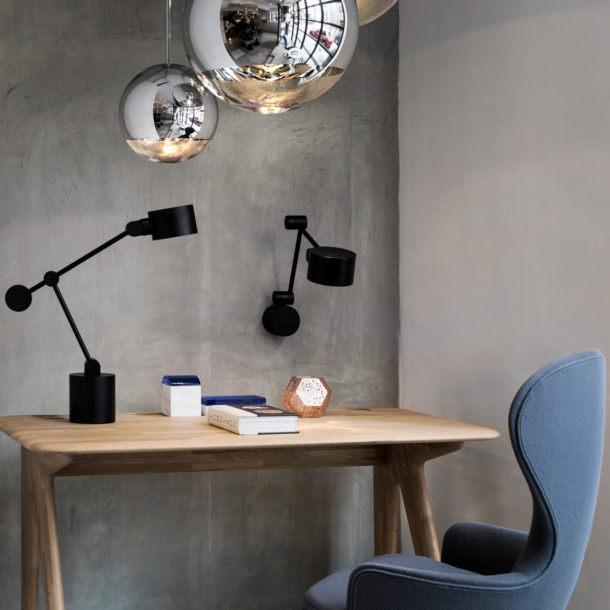 Slab Individual Desk Small Natural Oak by Tom Dixon