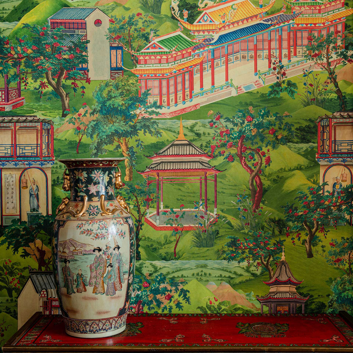 Yuyuan Wall Wallpaper by MIND THE GAP