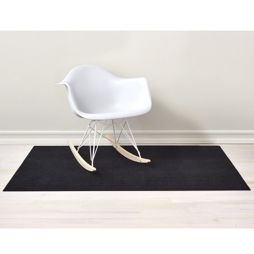 Black Solid Shag Mat by Chilewich
